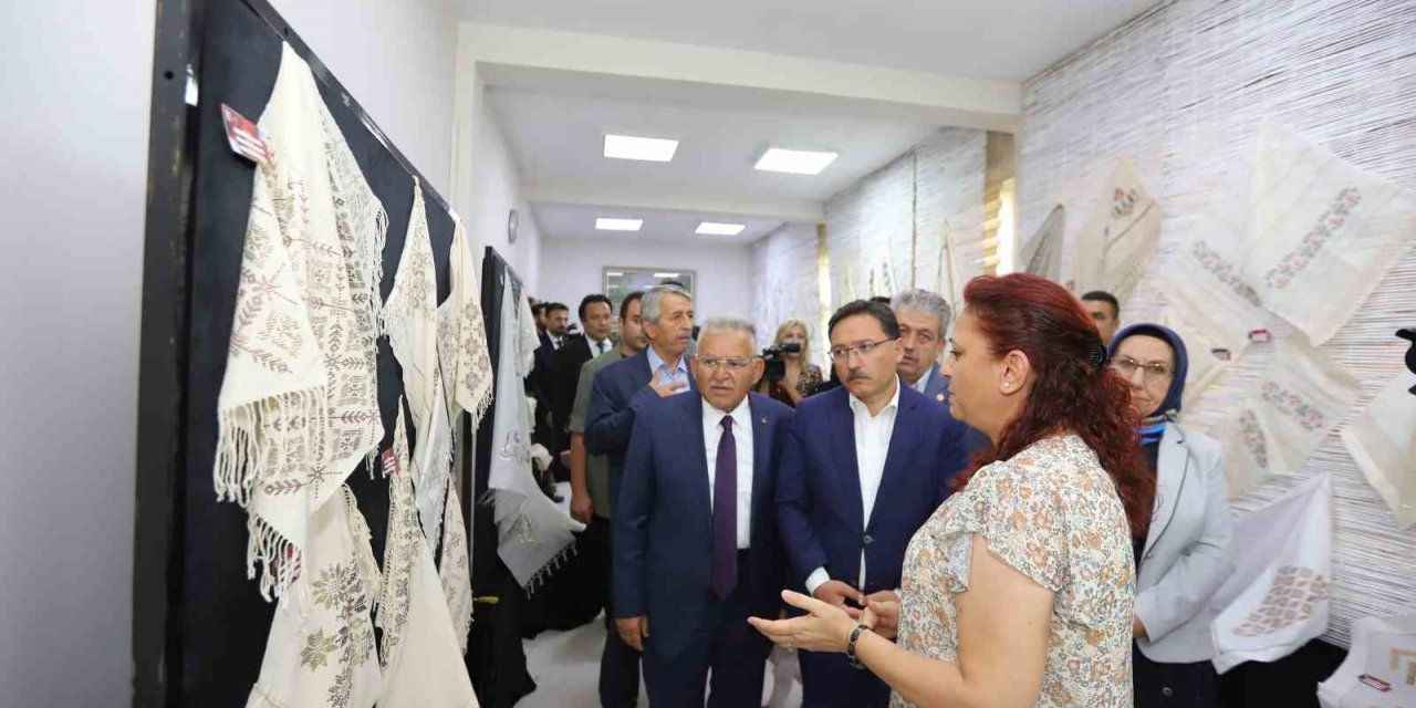 KAYMEK’ten 3 bin 838 eserlik sergi