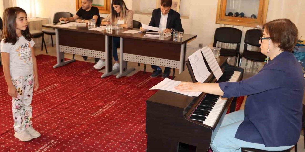 Büyükşehir konservatuar sınavları yapıldı