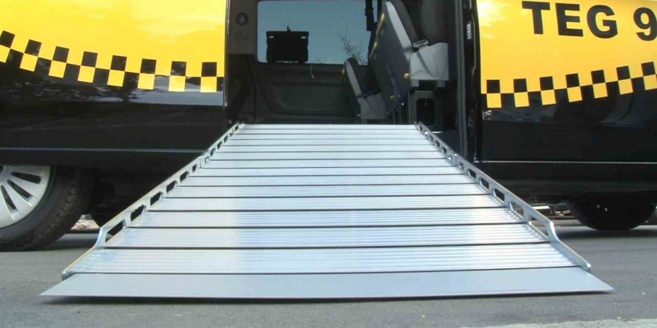 İstanbul’da taksi karmaşası devam ediyor, taksici esnafı sorunun çözülmesini bekliyor