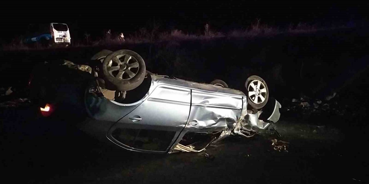 Kontrolden çıkan otomobil takla attı: 2 yaralı