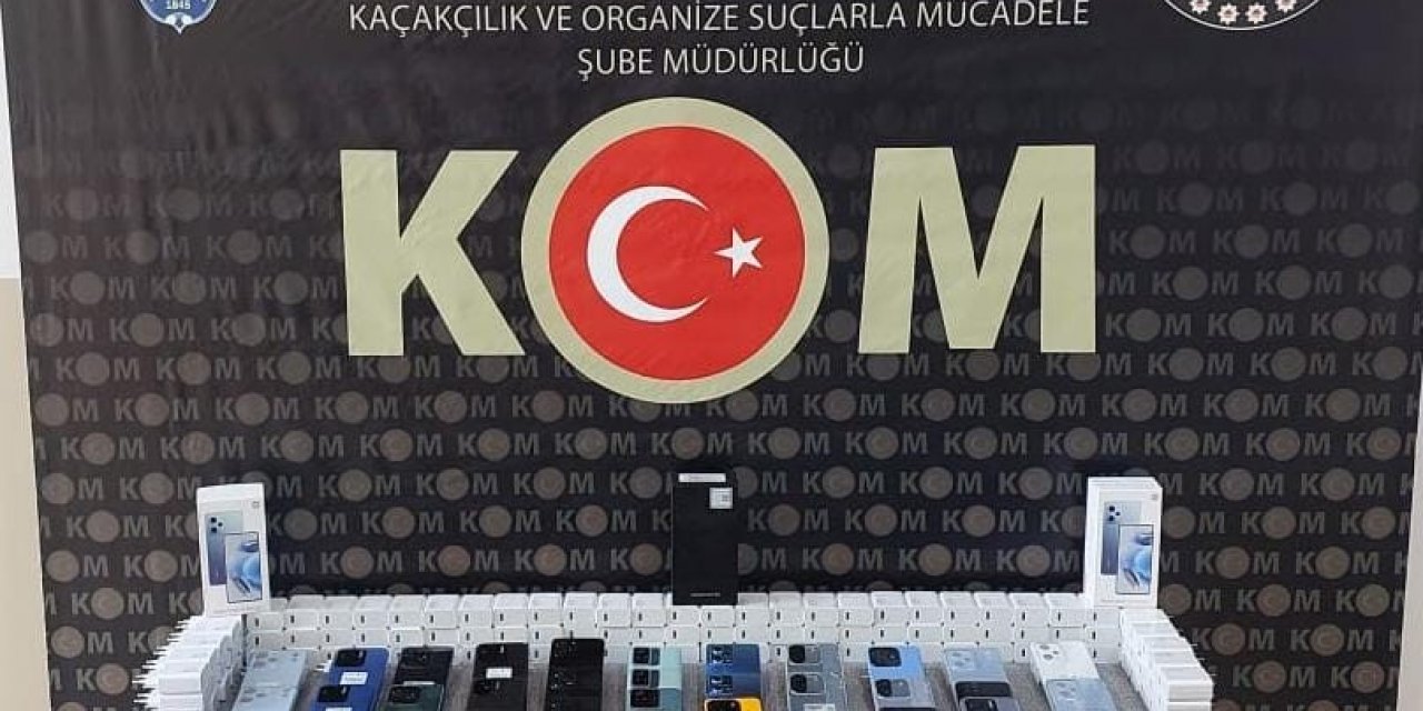 Hatay’da kaçak telefon operasyonu