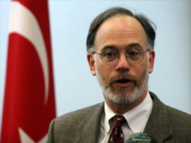 Türkiye'yi daha iyi anlamanın yolunu arıyorlar