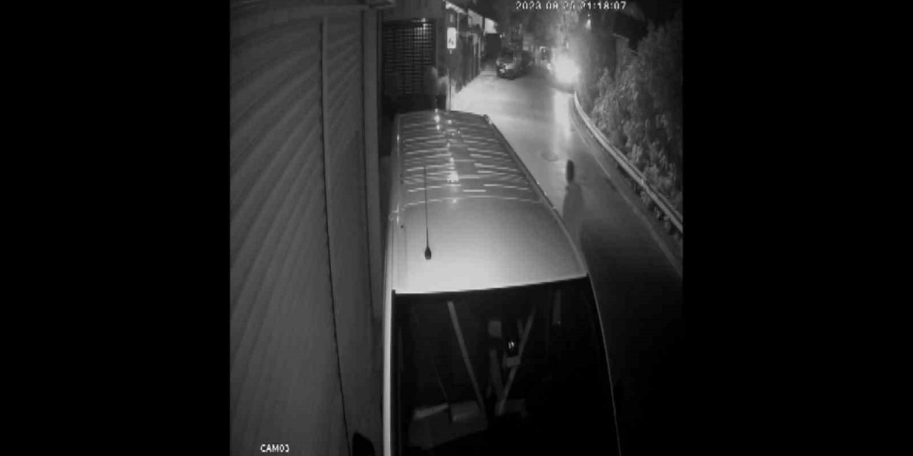 Beykoz’da 4 kişinin yaralandığı kahvehane baskını güvenlik kamerasına yansıdı