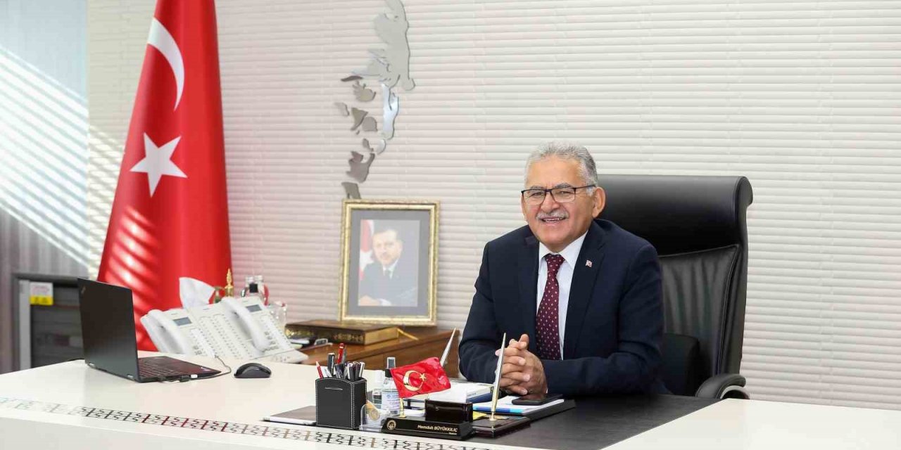 Büyükkılıç, Türkiye’nin ilk 500 büyük sanayi kuruluşu arasında yer alan 17 Kayseri firmasını tebrik etti