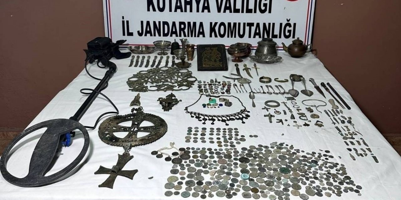 Kütahya’da tarihi eser operasyonu