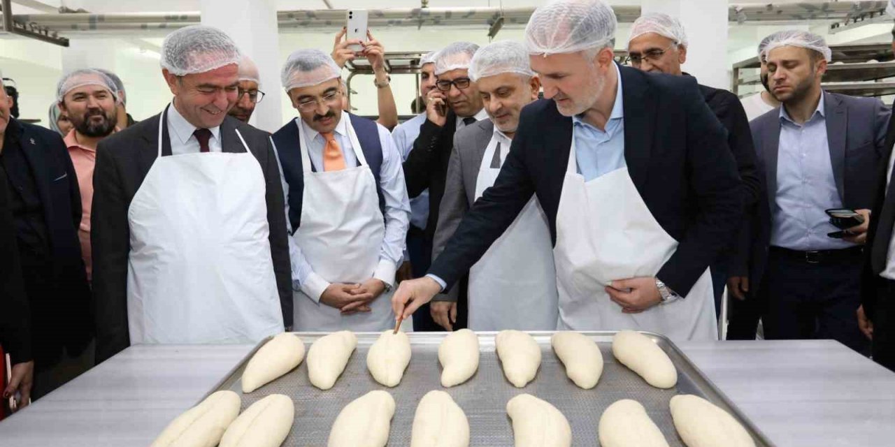 Öğrencilerin ürettiği ekmekler 4 liradan vatandaşla buluşacak