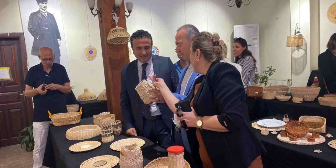 Güzel Sanatlar Galerisi’nde bambu sergisi açtılar