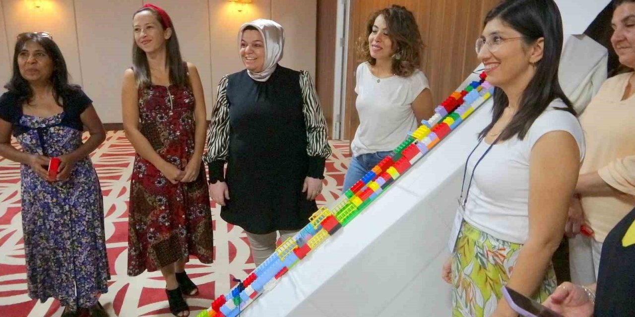 Muğla’da okul öncesi öğretmenlerine “Lego eğitimi” düzenlendi