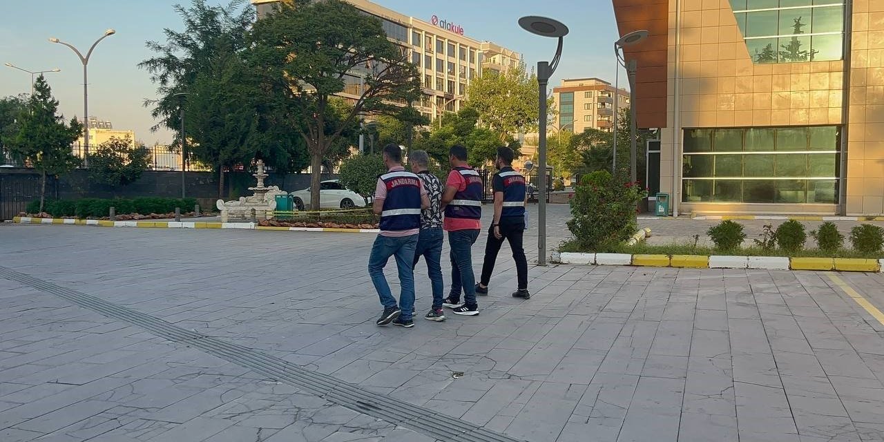 Kilis’te terör örgütü PKK/PYD/YPG içerisinde faaliyet gösterdiği tespit edilen şahıs tutuklandı