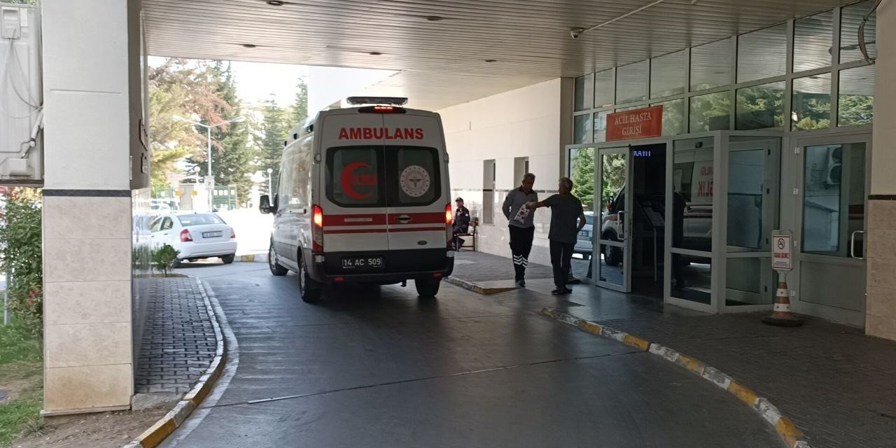 Zehirlenerek hastaneye kaldırılmıştı: Böbrek yetmezliğinden hayatını kaybetti