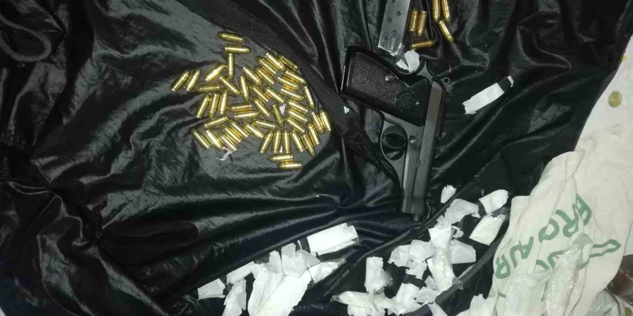 İstanbul’da terör operasyonu: 12 gözaltı