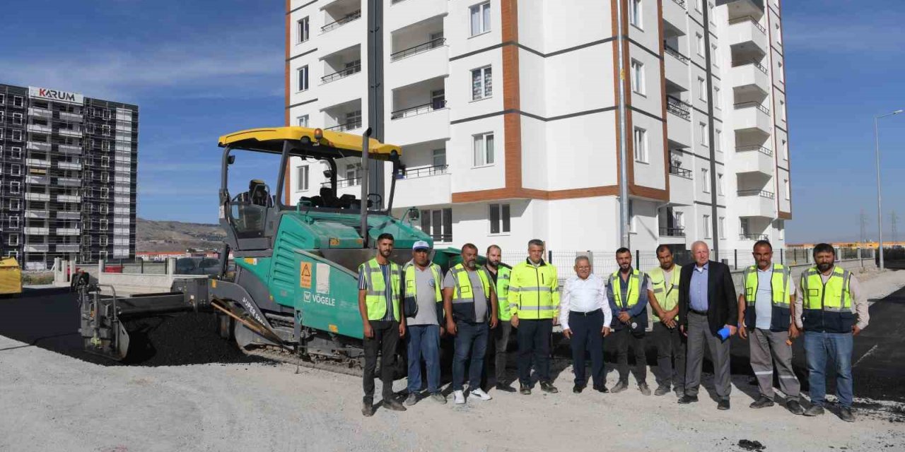 Büyükşehir’den 15 bin ton sıcak asfaltın kullanılacağı 40 milyon TL’lik yeni yol