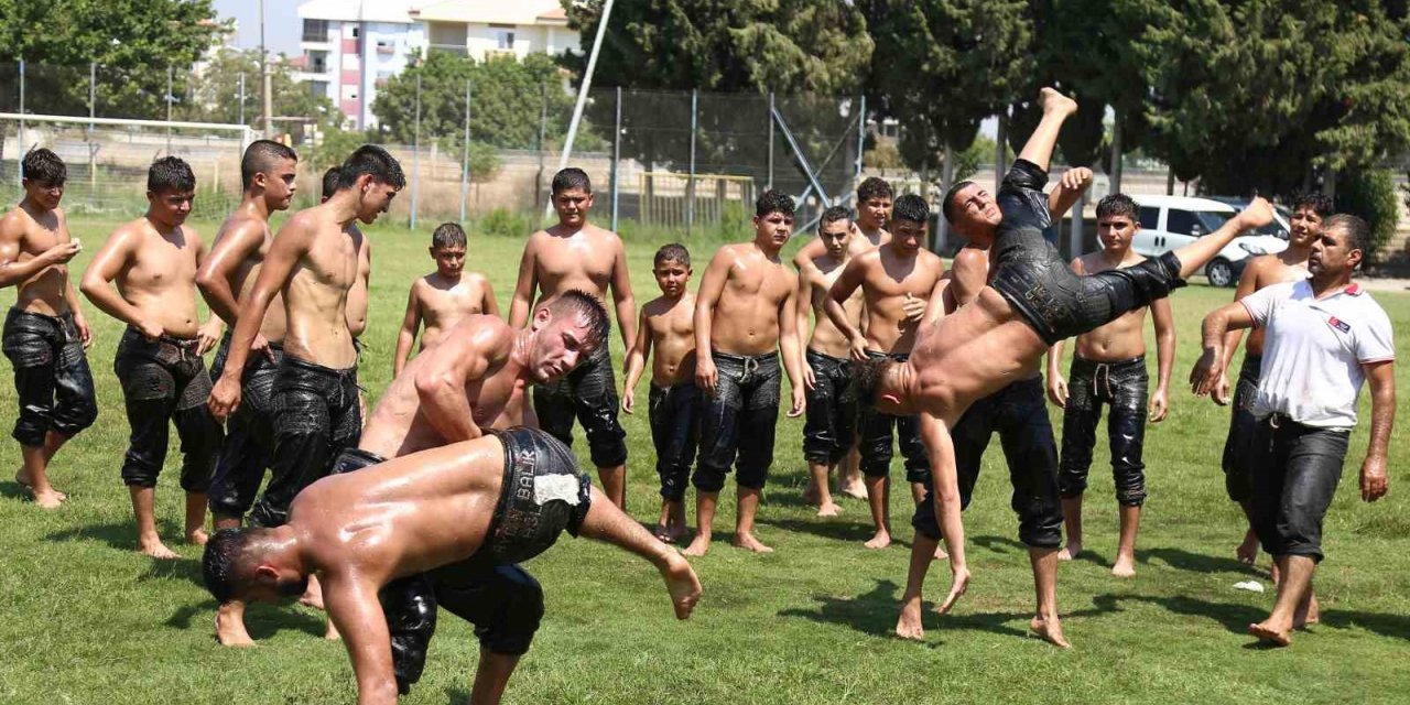 Geleceğin başpehlivanları Döşemealtı’nda yetişiyor