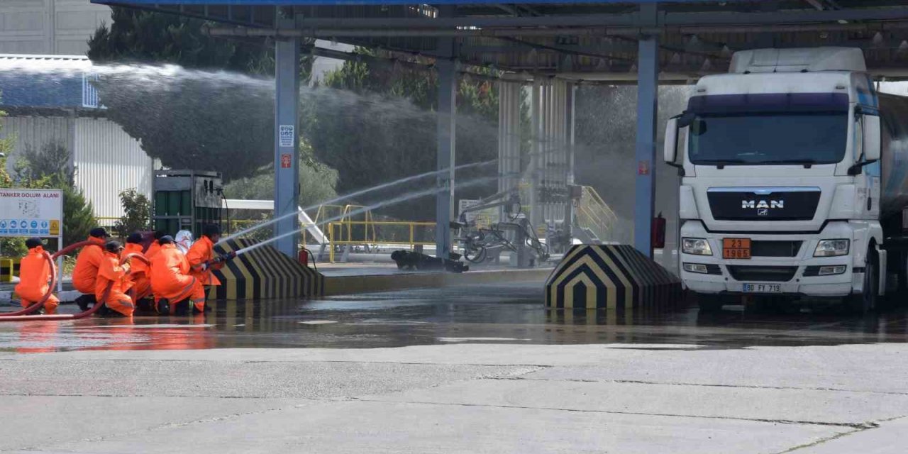 İzmir’deki dolum tesisinde nefesleri kesen tatbikat