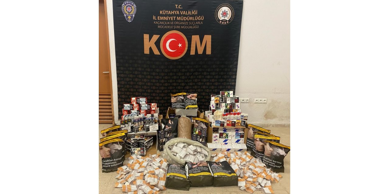 Kütahya’da 41 bin 700 adet dolu makaron ve kaçak tütün ele geçirildi