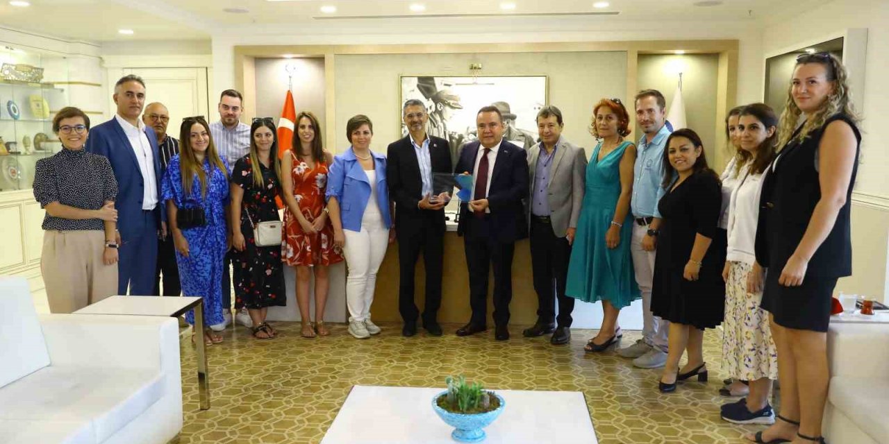 Büyükşehir Belediyesi 18’inci çevre ödülünü aldı