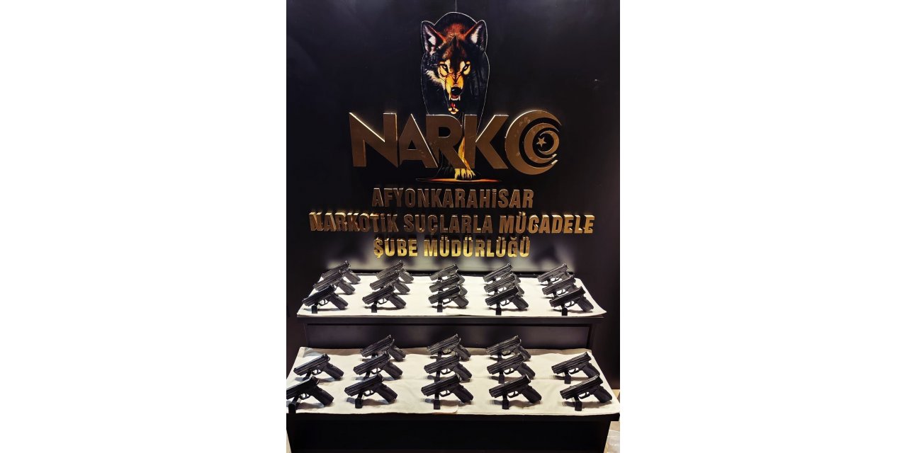 Afyonkarahisar’da 28 ruhsatsız tabanca ele geçirildi