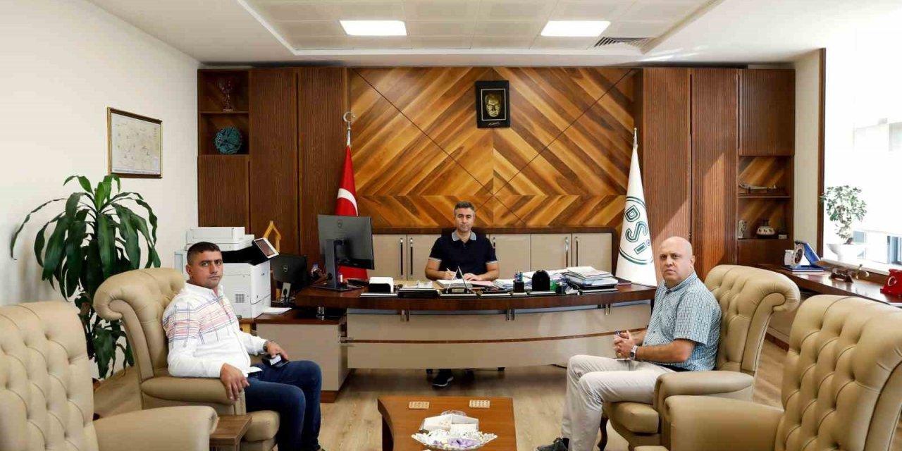 Aydın’da imzalar Nazilli için atıldı