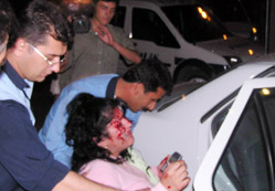Otomobile silahlı saldırı