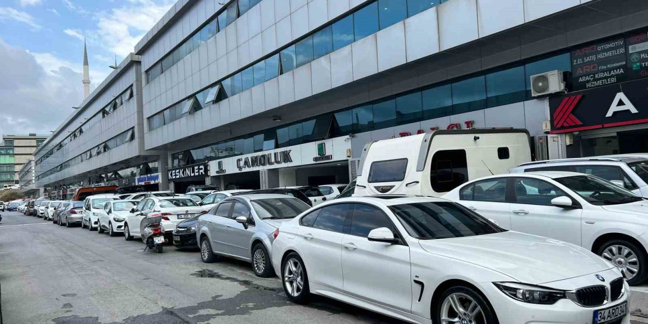 İkinci el otomobilde fiyatlar yokuş aşağı gidiyor
