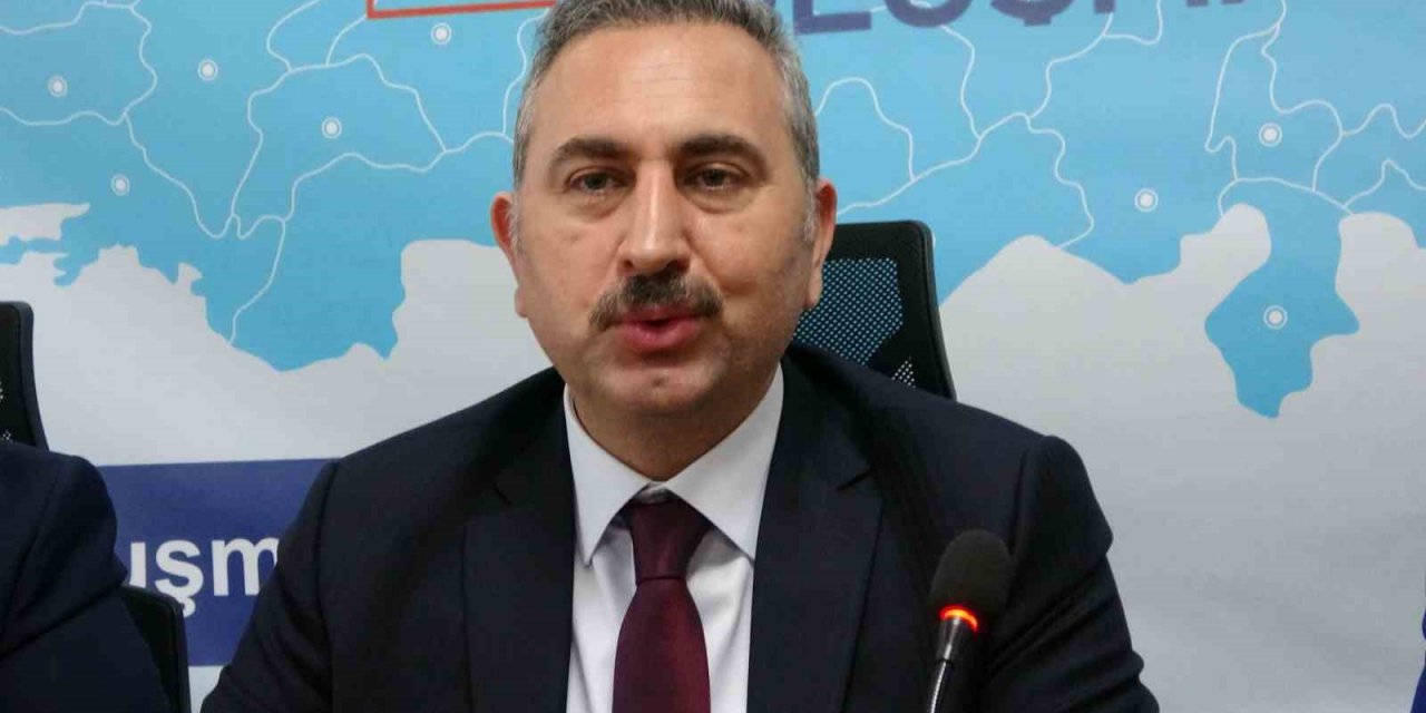 Eski Bakan Gül yeni bakanın memleketi Bartın’dan sivil anayasa çağrısı yaptı