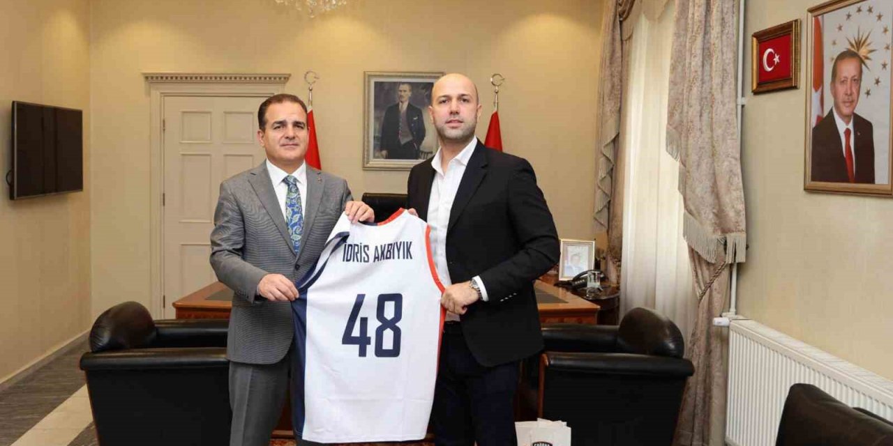 Çağdaş Bodrumspor Basketbol Kulübü Başkanı Çağlar’dan Vali Akbıyık’a ziyaret
