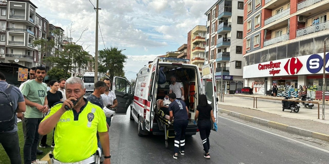 Milas’ta motosiklet sürücüsünü kaskı kurtardı