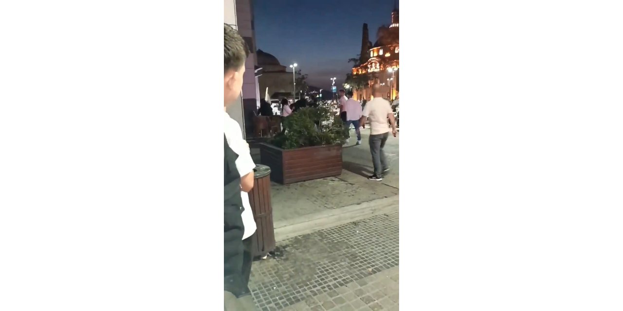 Kılıçlı sokak muharebesi kamerada