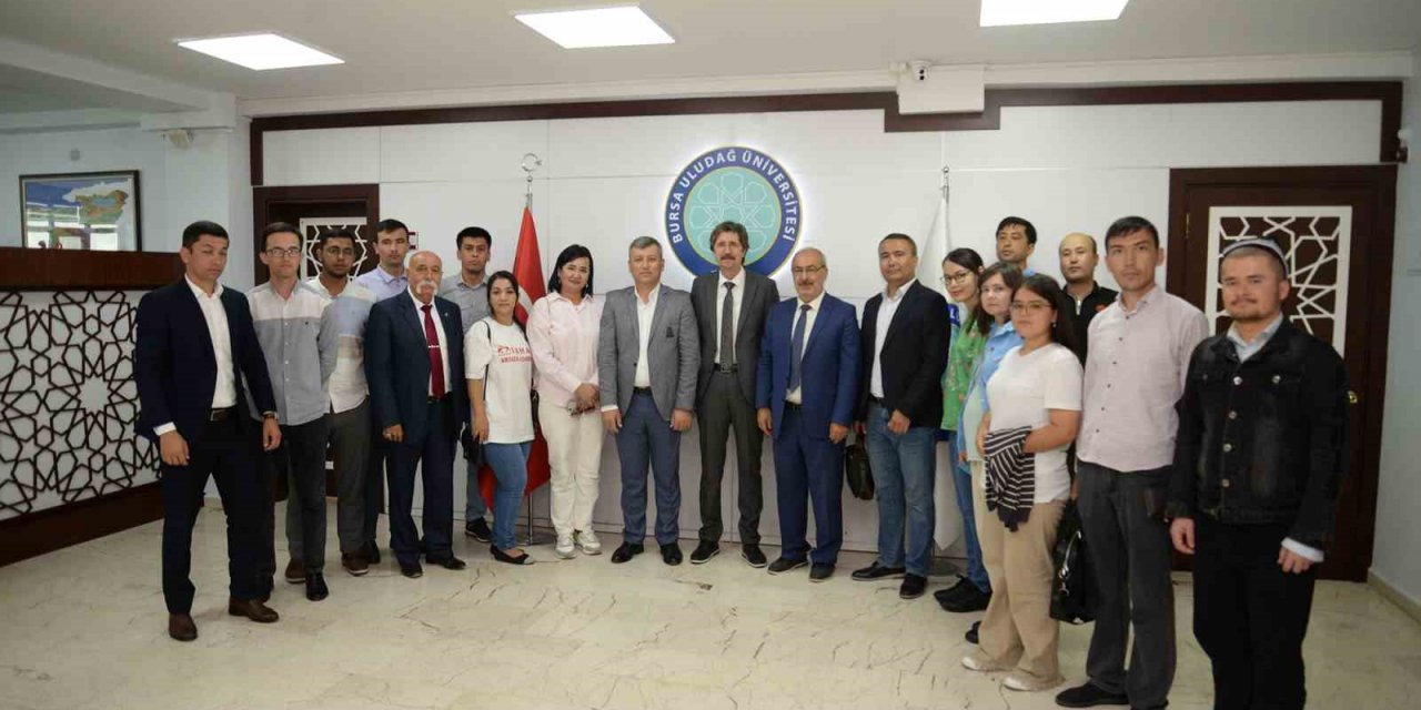 BUÜ’den Özbek akademisyenlere seminer