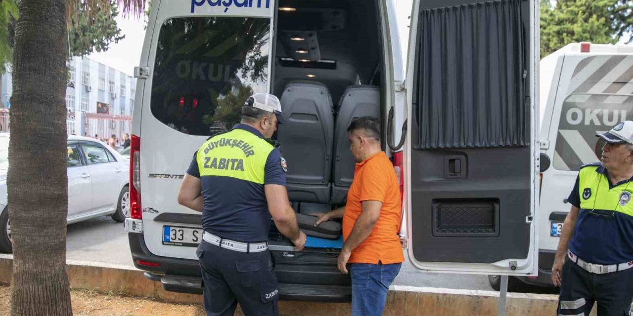 Mersin’de okul servislerine denetim