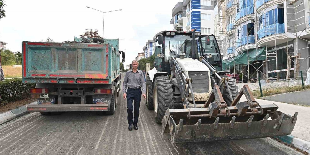 Yol çalışmaları tam gaz sürüyor