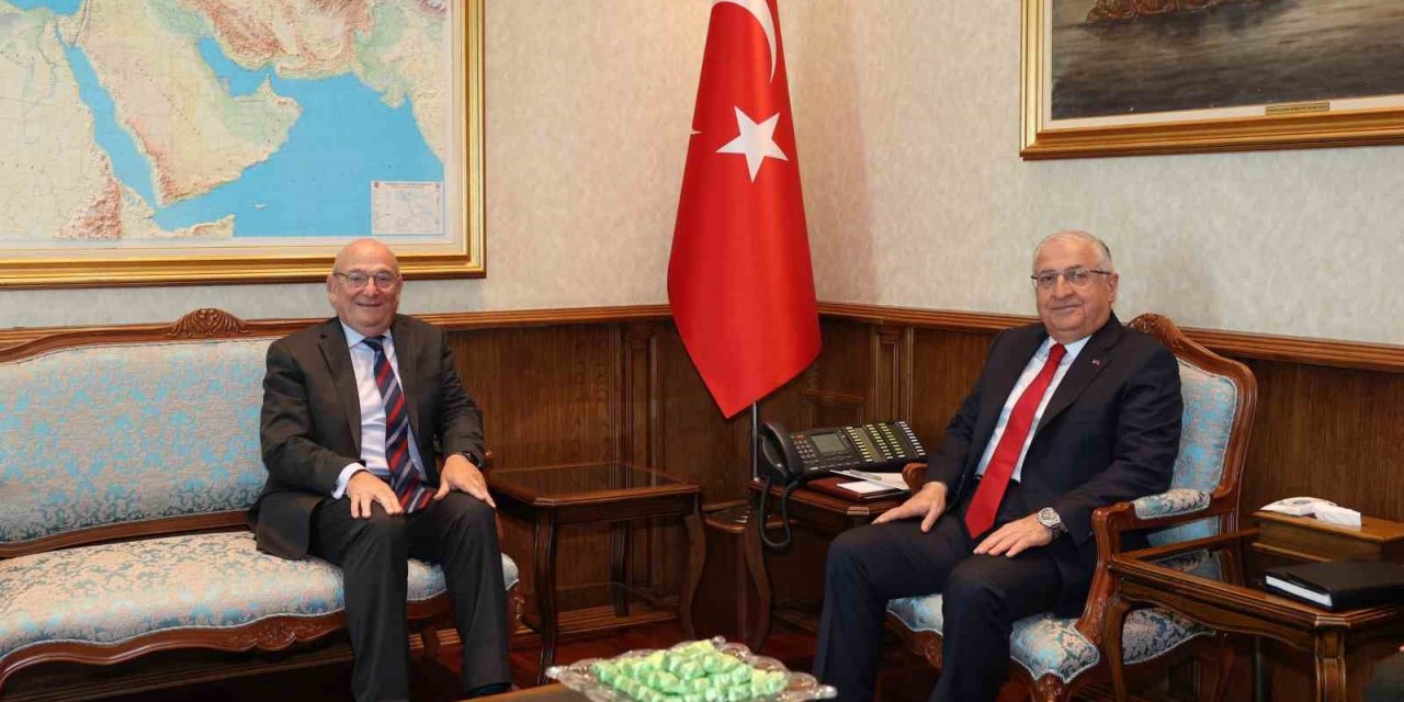 Bakan Güler, Birleşik Krallık Batı Balkanlar Özel Temsilcisi Peach’i kabul etti