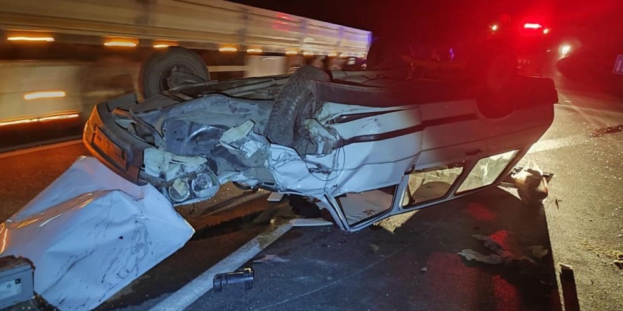 Amasya’da iki otomobil çarpıştı: 3 yaralı