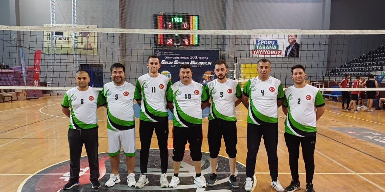 Çameli Belediyesi Voleybol Takımı turnuvada rahat kazandı