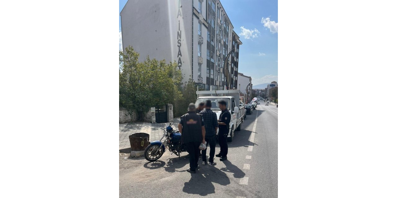 Emirdağ’da 9 motosiklet trafikten men edildi
