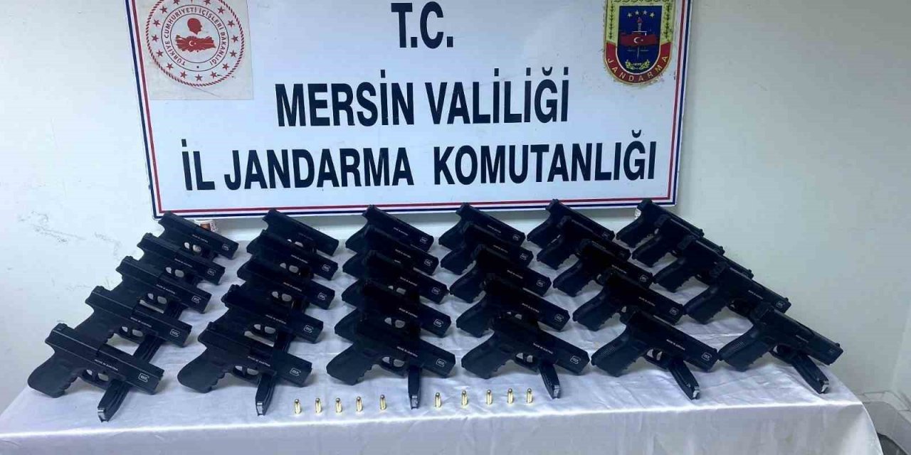 Mersin’de 30 kaçak silah ele geçirildi