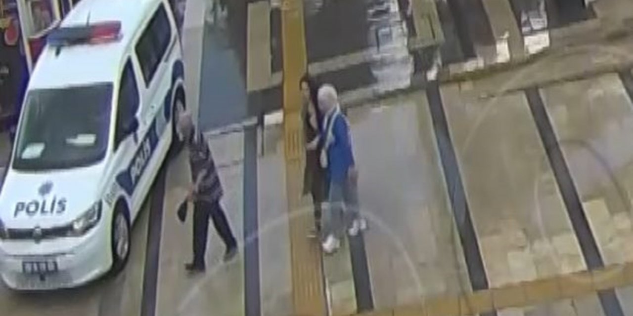 Polisten yardım isteyen yaşlı adam ekip aracı ile hastaneye yetiştirildi