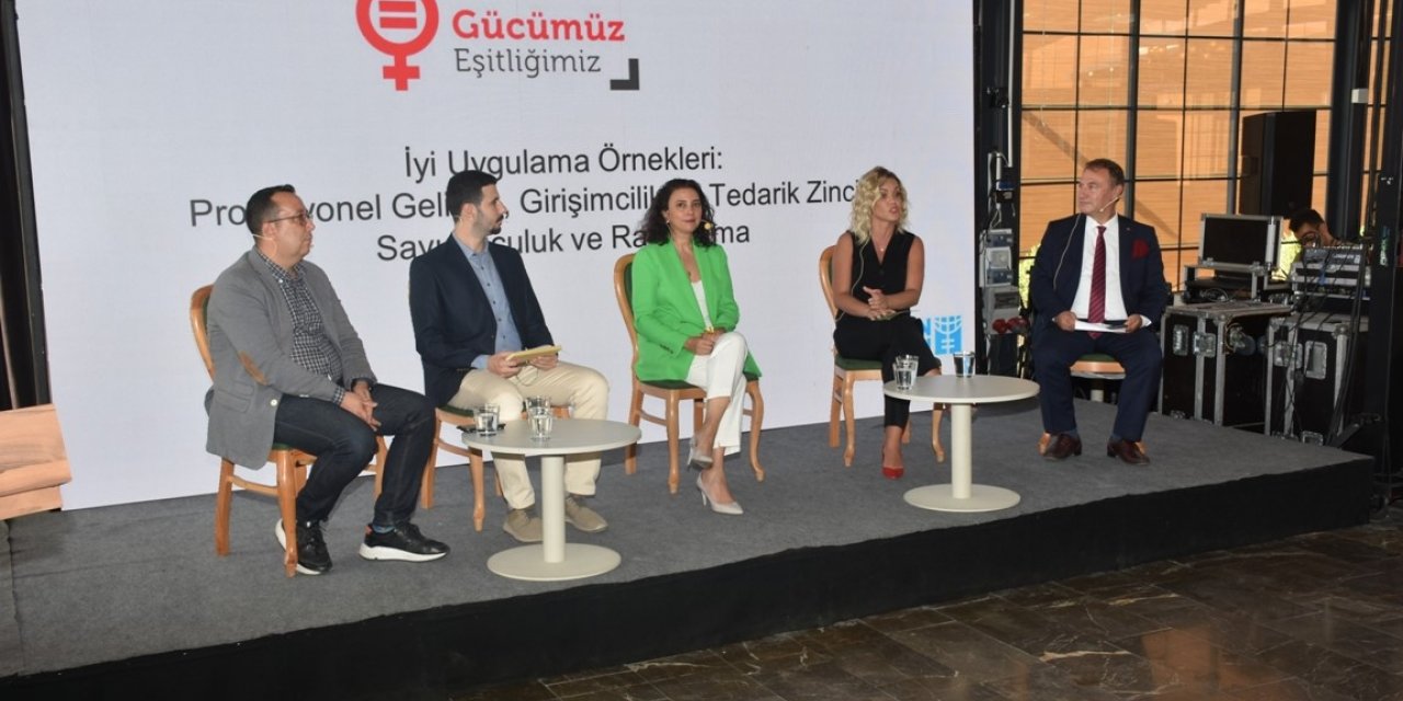 6.Gücümüz Eşitliğimiz Zirvesi Bursa’da gerçekleştirildi