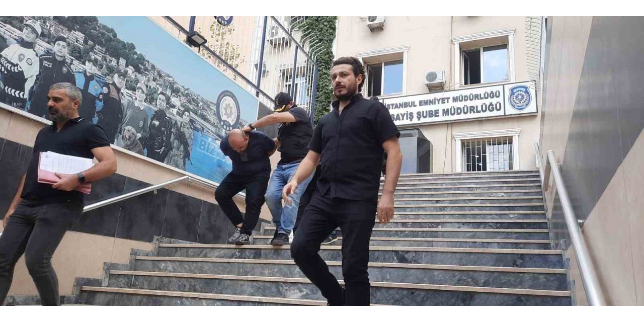 Üsküdar’da 26 milyonluk fidye için 2 kişiyi kaçıran 4 şüpheli yakalandı