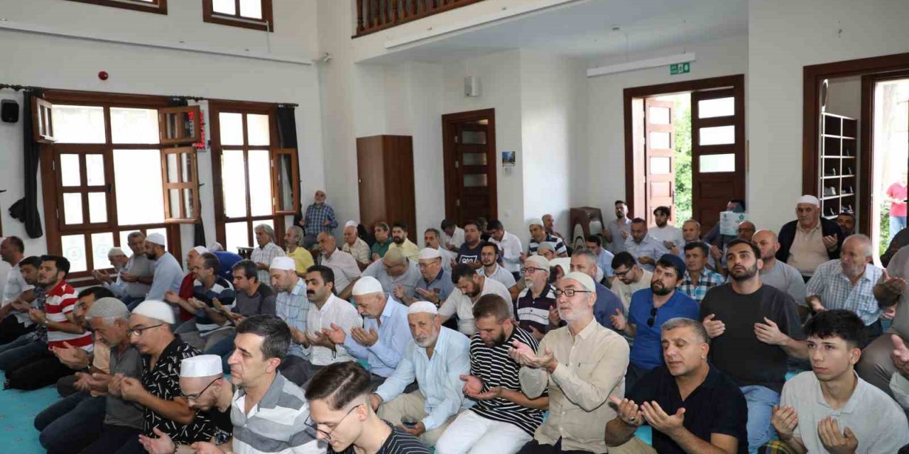 Manisa’nın manevi mimarı Yiğitbaşı Veli dualarla anıldı