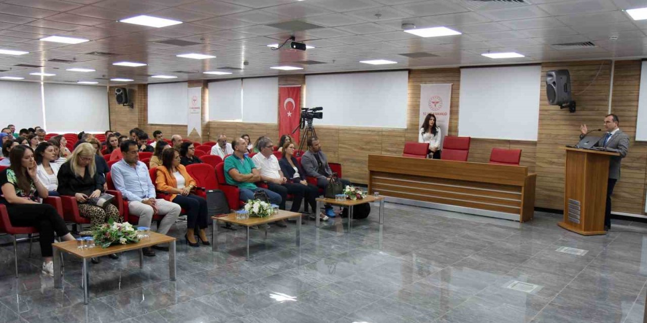 Denizli’de beyin ölümü ve donör bakımı sempozyumda ele alındı