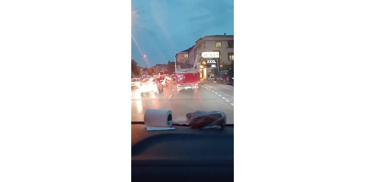 Tehlikeli taşımacılık kamerada