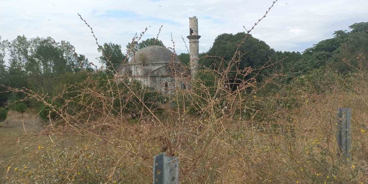 Tarihi Evliya Kasım Paşa Camii, yerinde restore edilecek