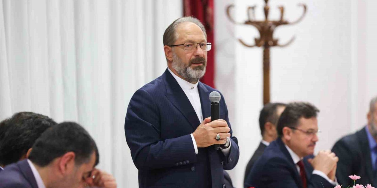 Diyanet İşleri Başkanı Erbaş: "Kur’an ve Sünnet çizgisinde bir eğitimi her zaman önceliyoruz"