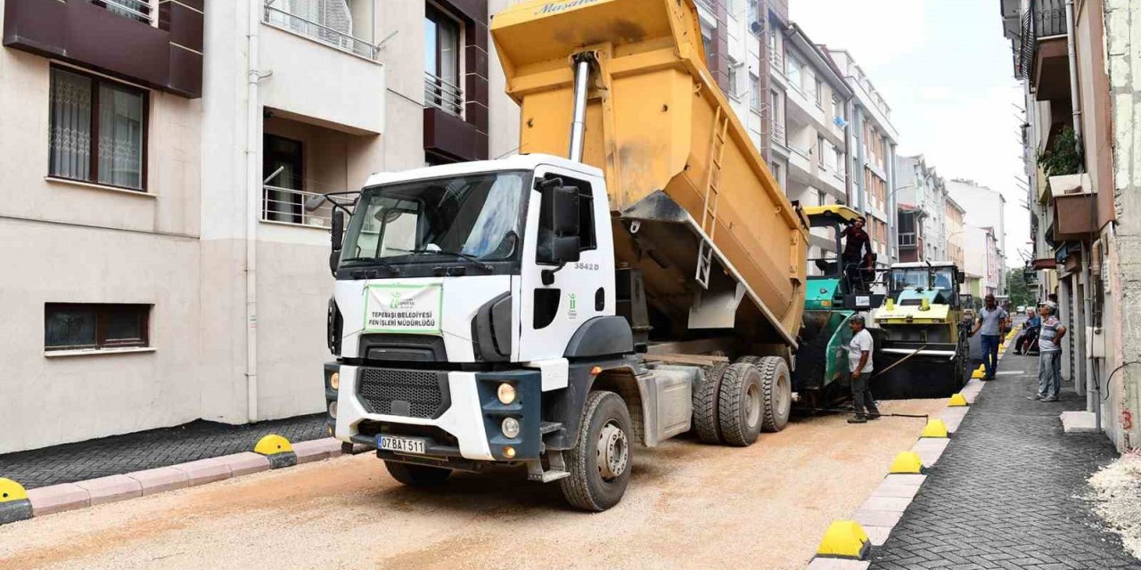 Tepebaşı’nda üstyapı çalışmaları sürüyor