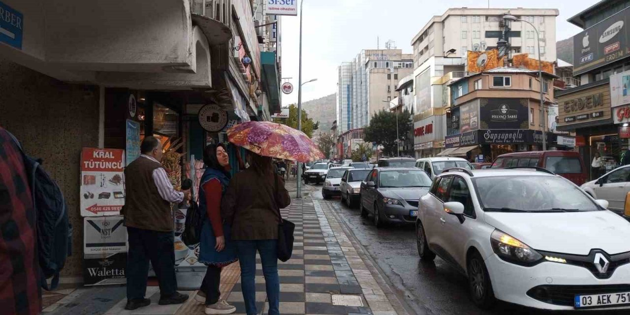 Afyonkarahisar’da yağmur yağışı