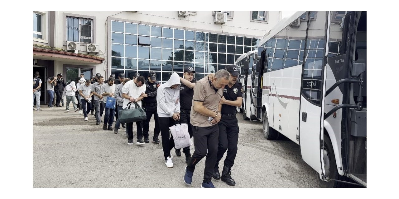 "Forex yatırımı" vaadiyle dolandırıcılık yapan şebekeye yönelik soruşturma: 14 kişi tutuklandı