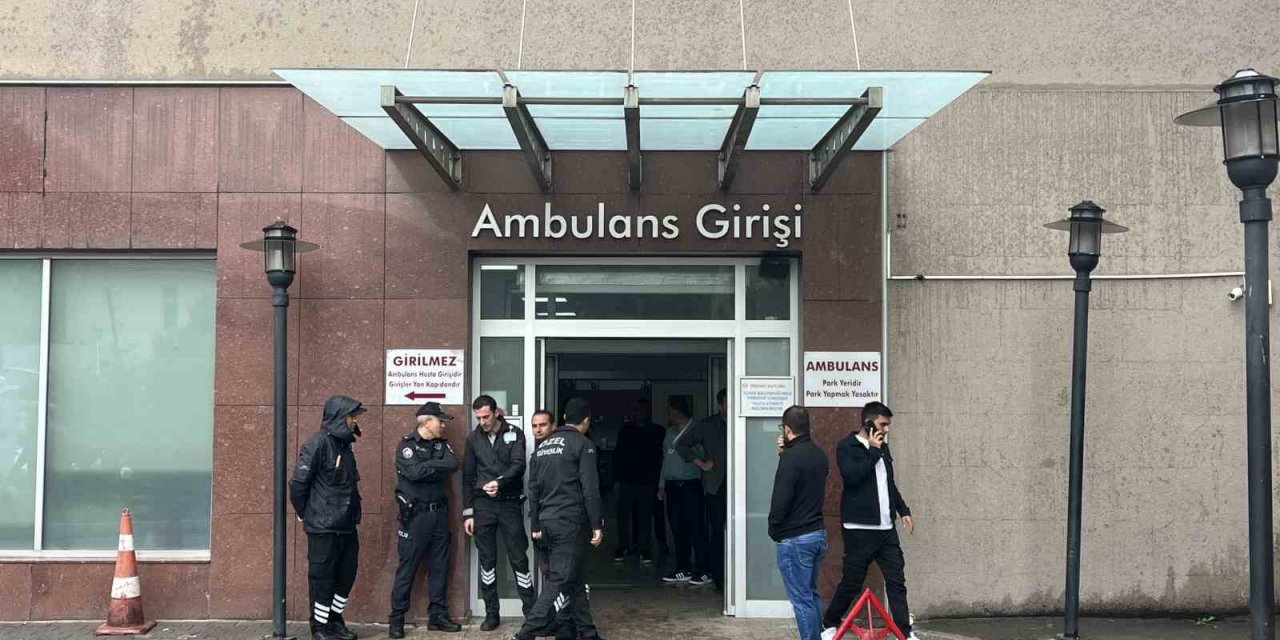 İçişleri Bakanlığı önündeki patlamada yaralanan 2 polisin tedavisi sürüyor