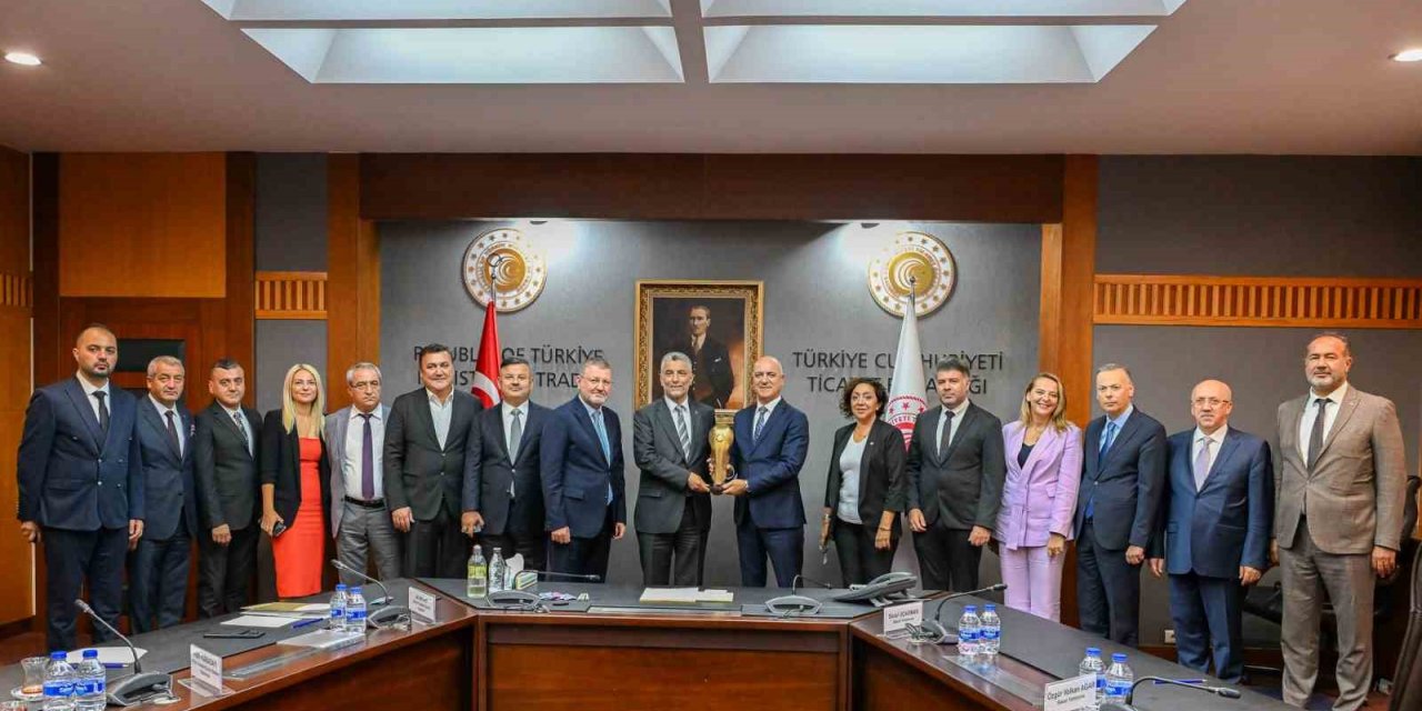 Antalya iş dünyasının talepleri bakanlıklarda konuşuldu