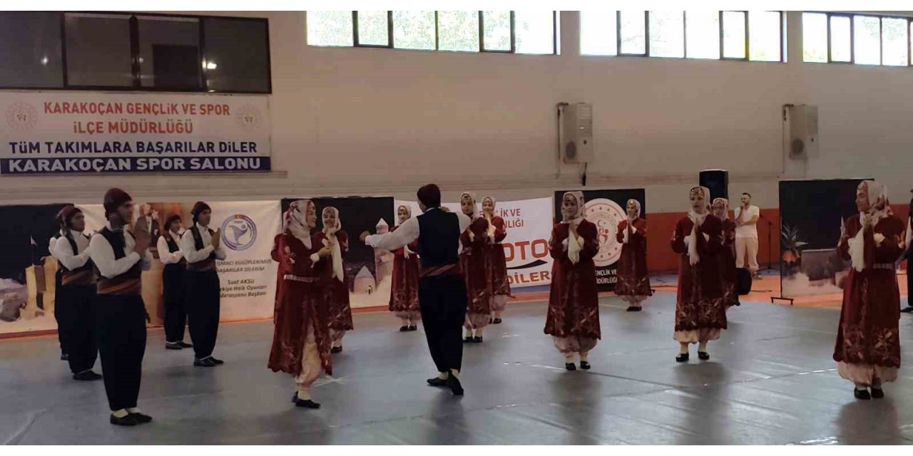 Elazığ’da Kulüpler Arası Halk Oyunları Yarışması bölge finali yapıldı